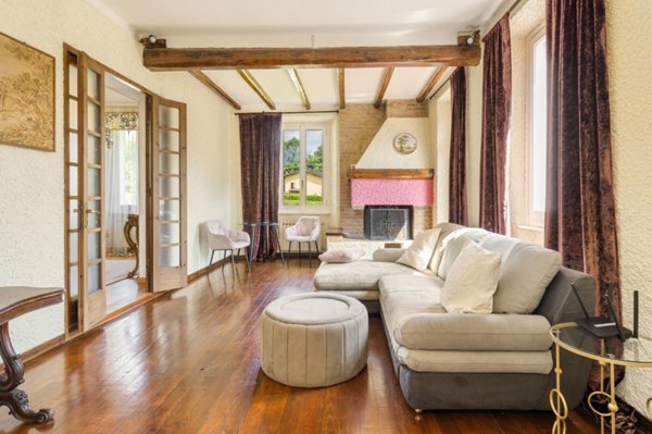 casa indipendente in vendita a Dizzasco