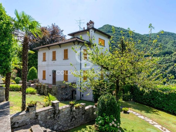casa indipendente in vendita a Dizzasco