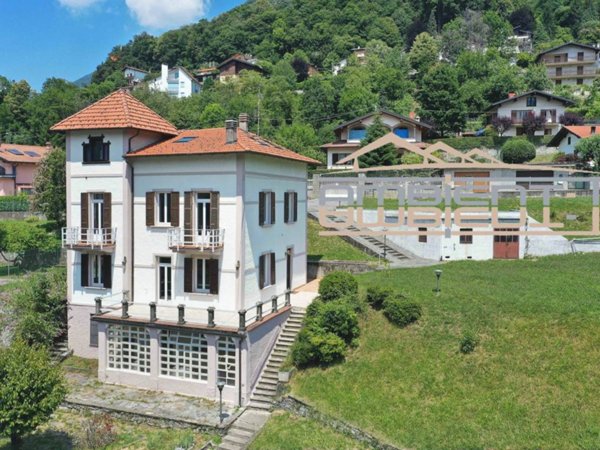 casa indipendente in vendita a Dizzasco
