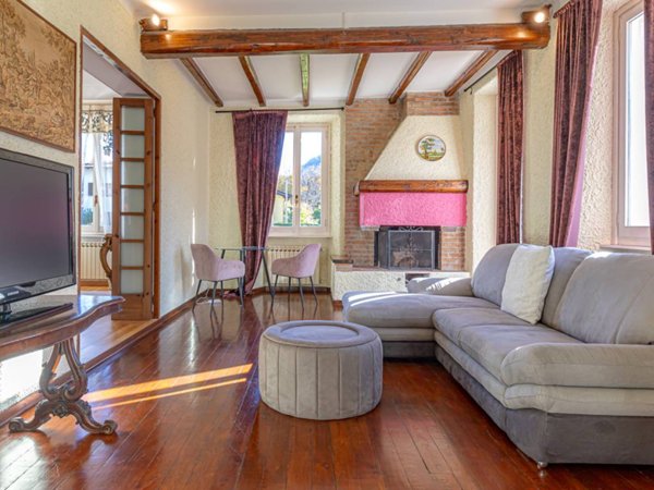 casa indipendente in vendita a Dizzasco