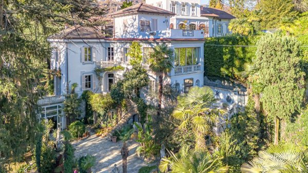 casa indipendente in vendita a Dizzasco