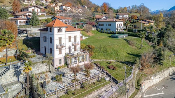 casa indipendente in vendita a Dizzasco