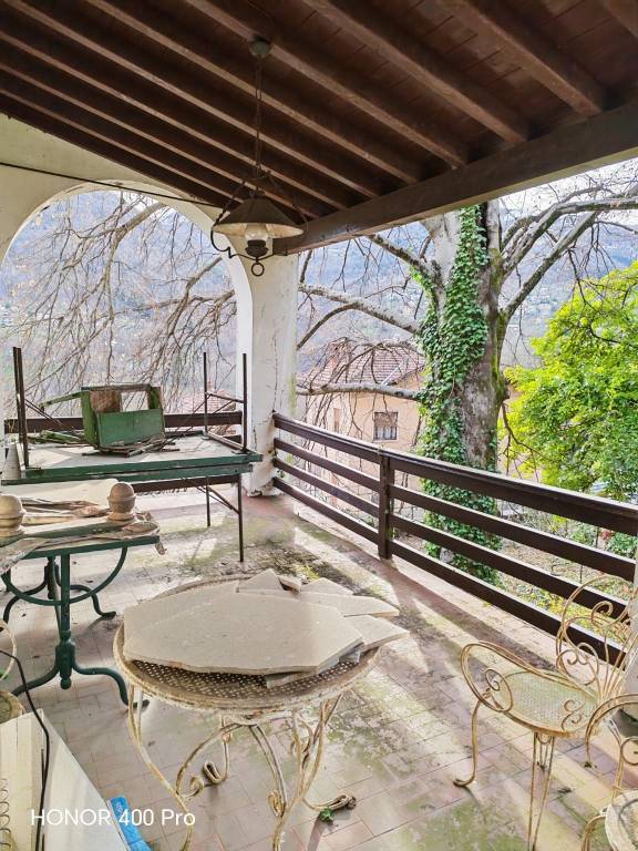 casa indipendente in vendita a Dizzasco
