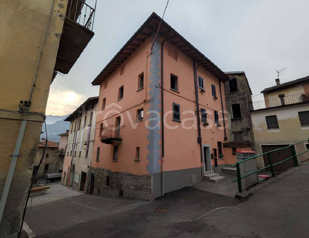 appartamento in vendita a Dizzasco