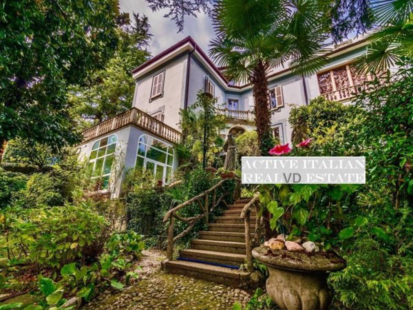 casa indipendente in vendita a Dizzasco