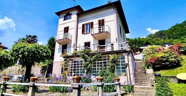 casa indipendente in vendita a Dizzasco
