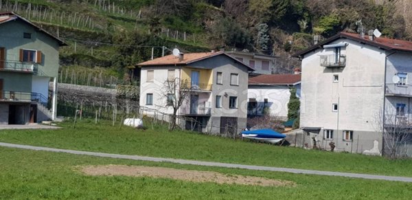 appartamento in vendita a Domaso in zona Gaggio