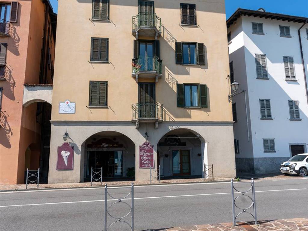 appartamento in vendita a Domaso in zona Gaggio