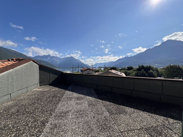appartamento in vendita a Domaso