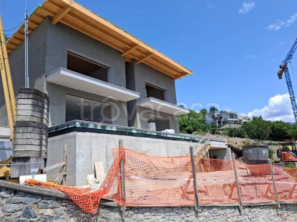 appartamento in vendita a Domaso