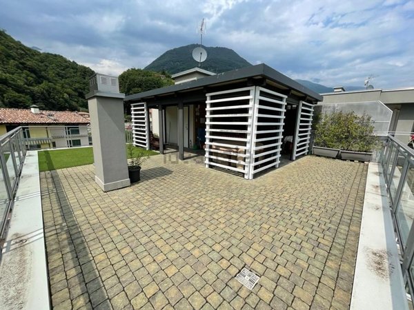 appartamento in vendita a Domaso