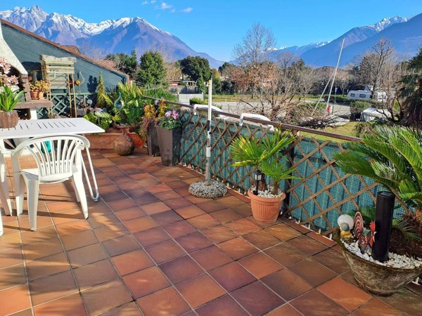 appartamento in vendita a Domaso