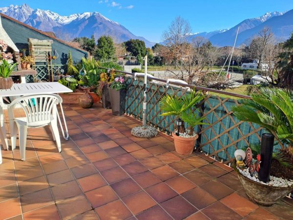 appartamento in vendita a Domaso