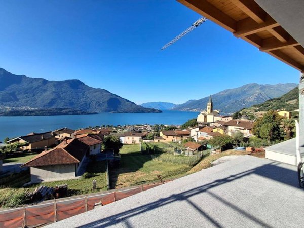 appartamento in vendita a Domaso