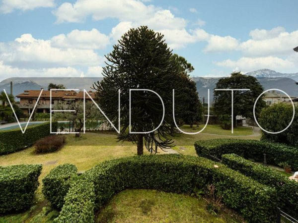 appartamento in vendita a Domaso