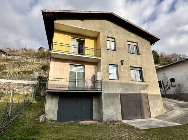 appartamento in vendita a Domaso