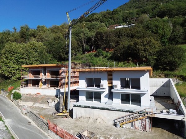 appartamento in vendita a Domaso