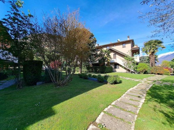 appartamento in vendita a Domaso