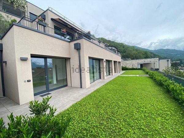 appartamento in vendita a Domaso