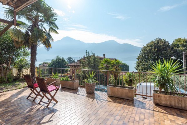 appartamento in vendita a Domaso