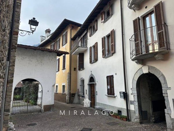 appartamento in vendita a Domaso