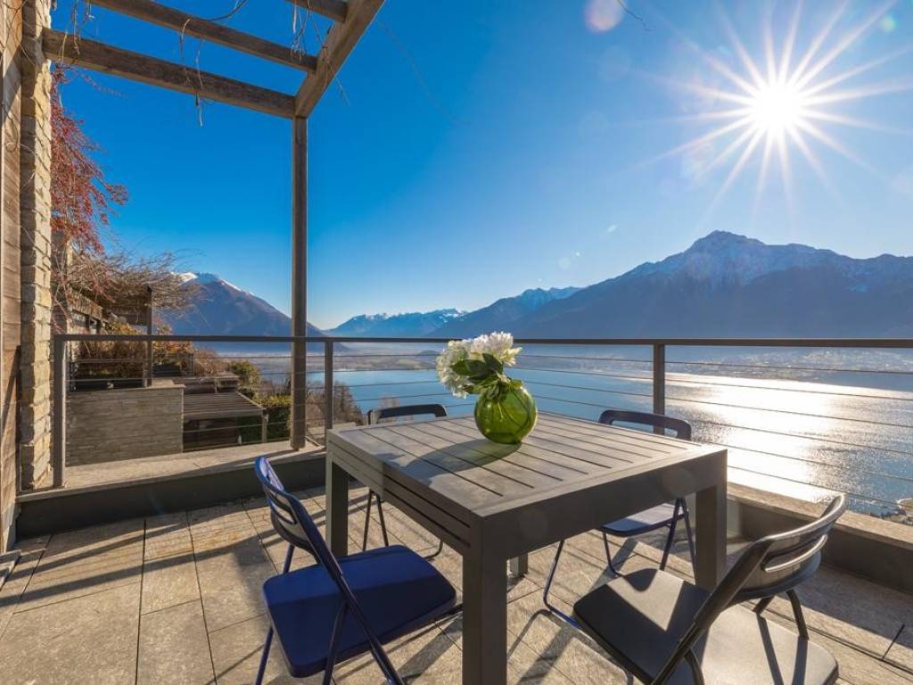 appartamento in vendita a Domaso