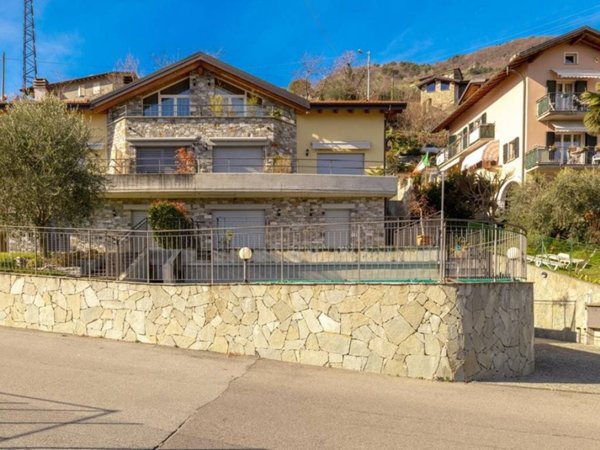 appartamento in vendita a Domaso