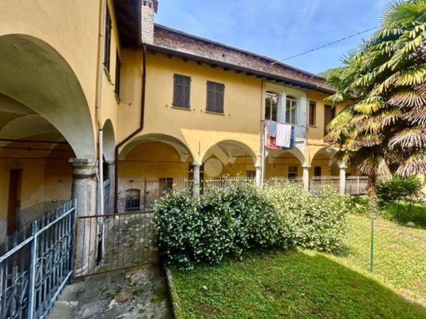 appartamento in vendita a Domaso