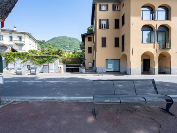 appartamento in vendita a Domaso in zona Pozzolo
