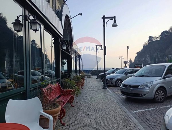 negozio in vendita a Dongo