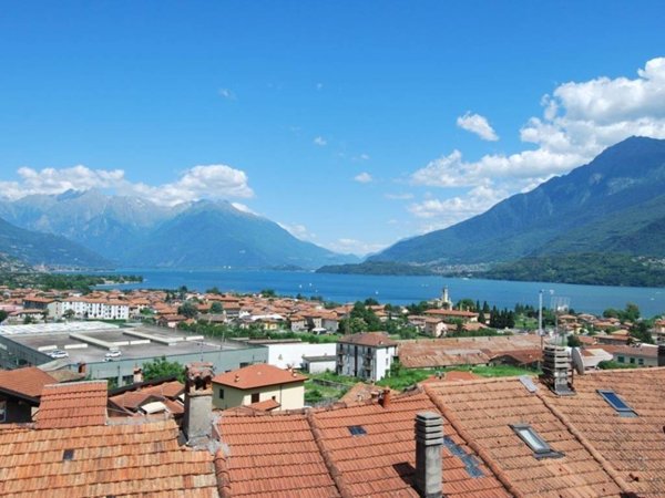 appartamento in vendita a Dongo