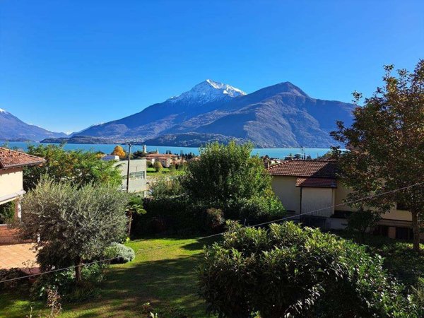 appartamento in vendita a Dongo
