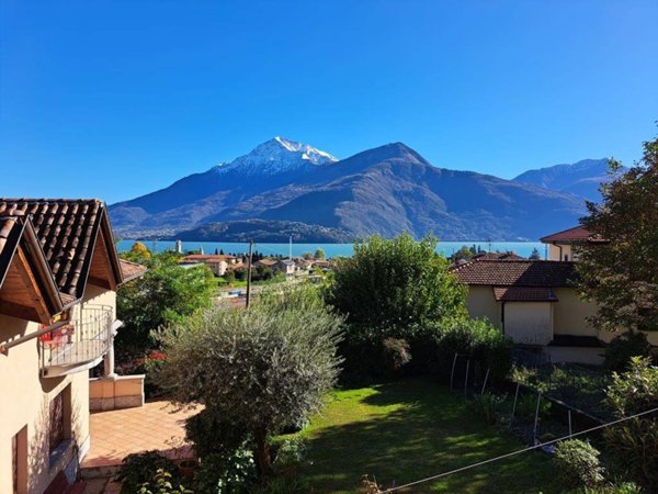 appartamento in vendita a Dongo