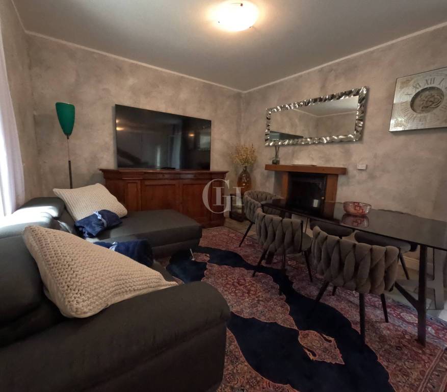 casa indipendente in vendita a Dongo