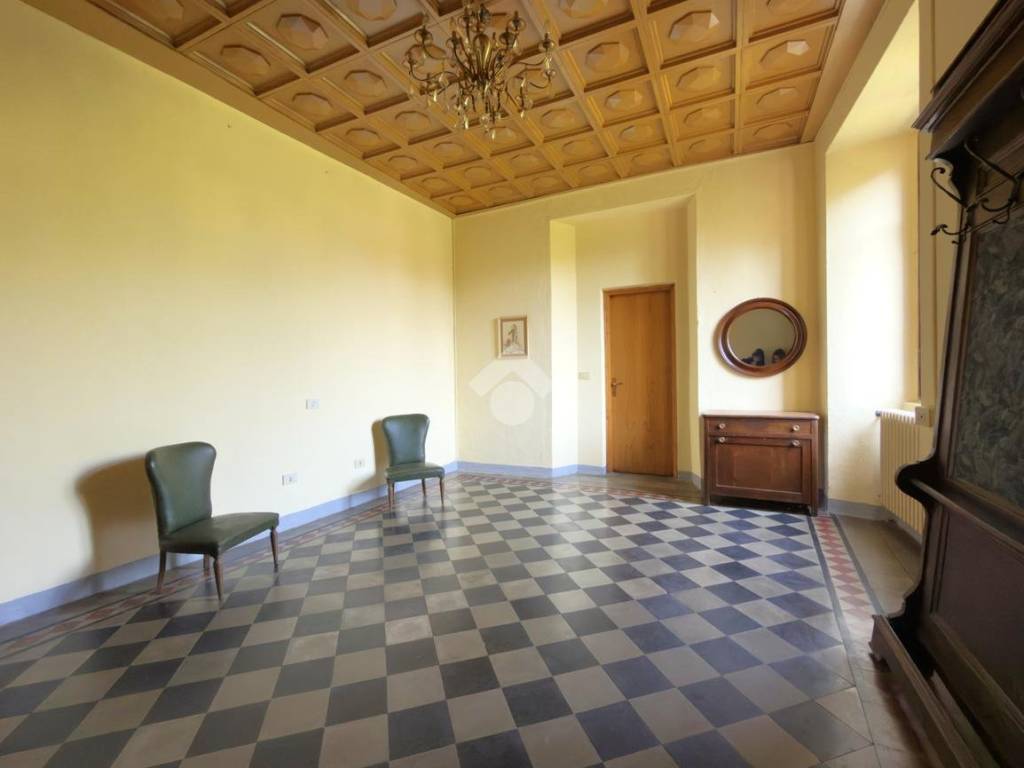 appartamento in vendita a Dongo