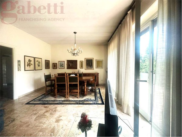 appartamento in vendita ad Erba