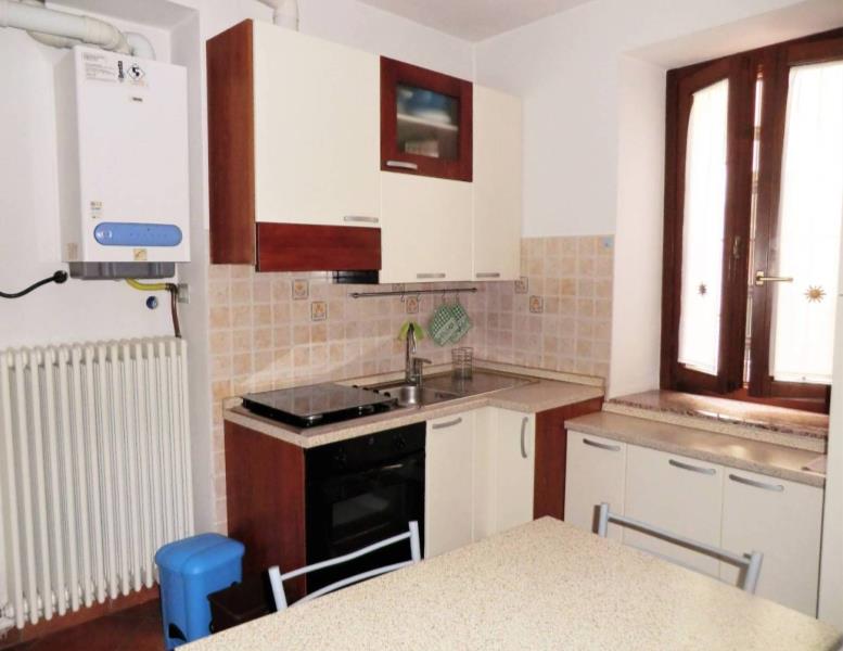 appartamento in vendita ad Erba