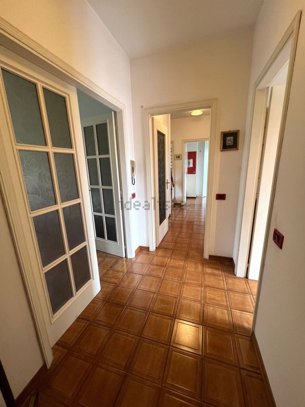 appartamento in vendita ad Erba
