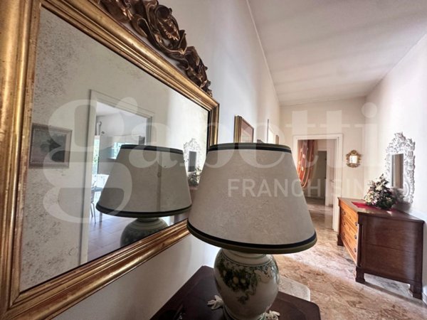 appartamento in vendita ad Erba