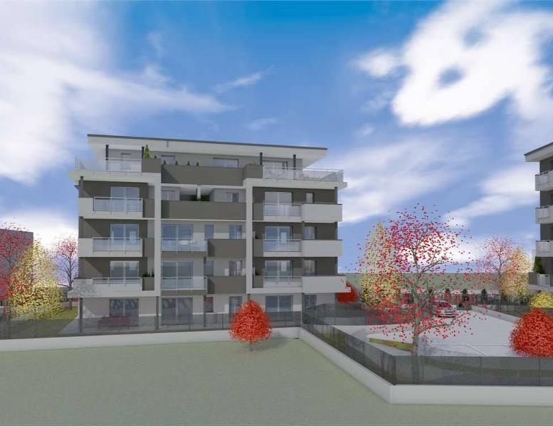 appartamento in vendita ad Erba