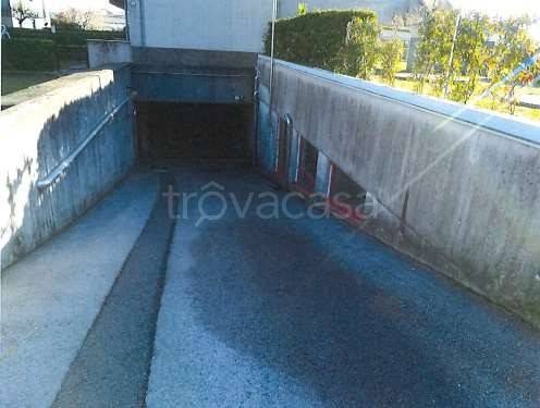 appartamento in vendita ad Erba