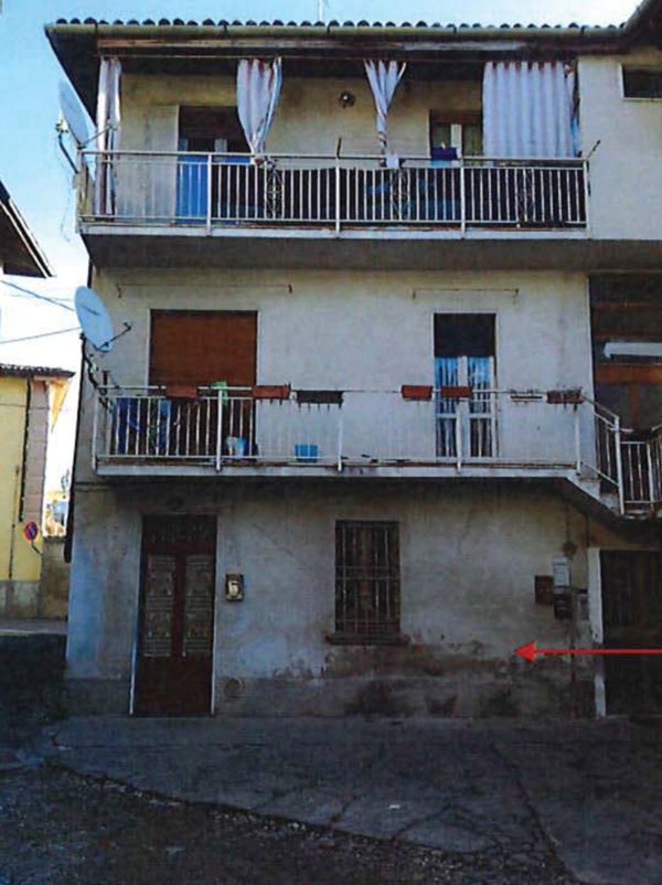 appartamento in vendita ad Erba