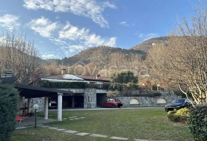 appartamento in vendita ad Erba