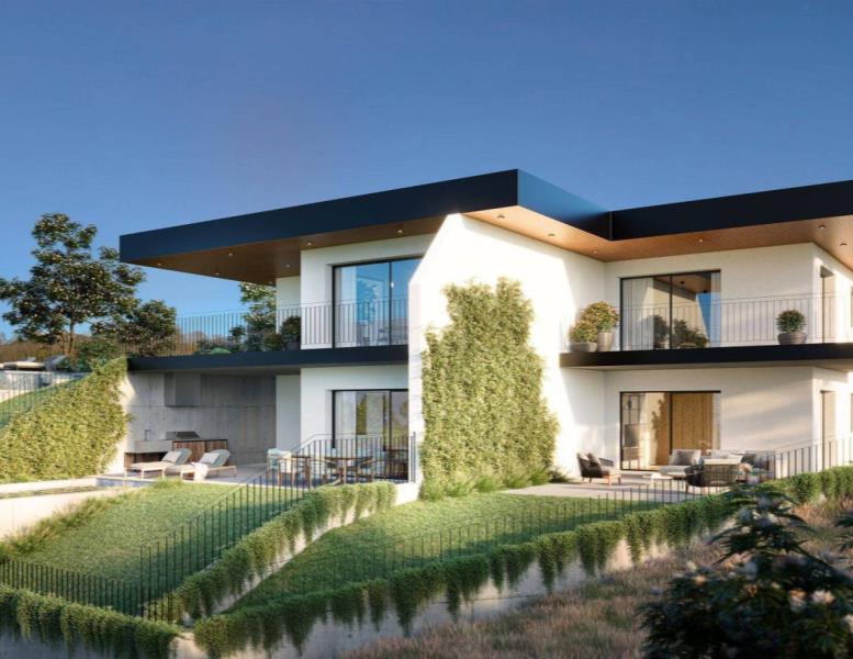 appartamento in vendita ad Erba