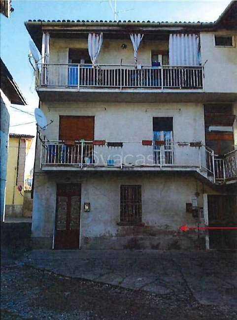 appartamento in vendita ad Erba
