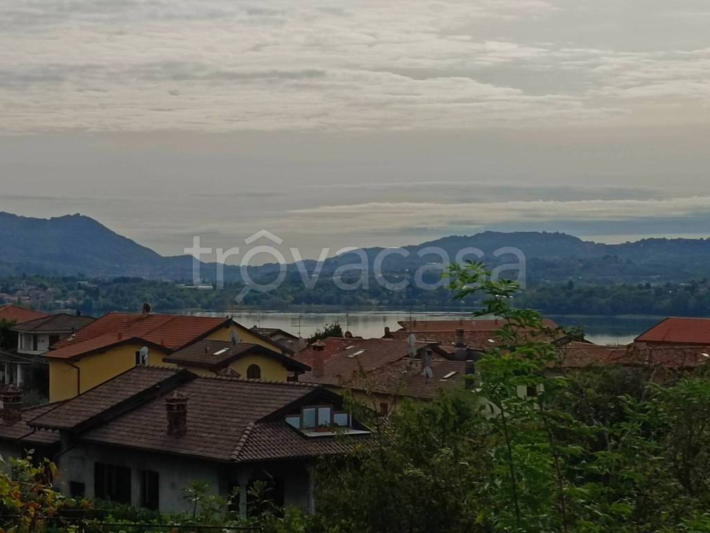 terreno agricolo in vendita ad Erba