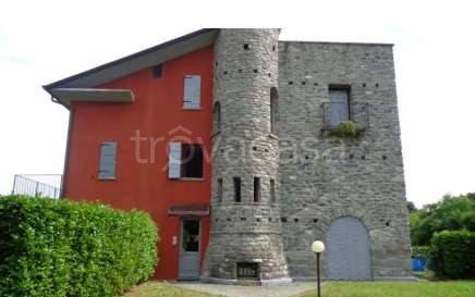 appartamento in vendita ad Erba