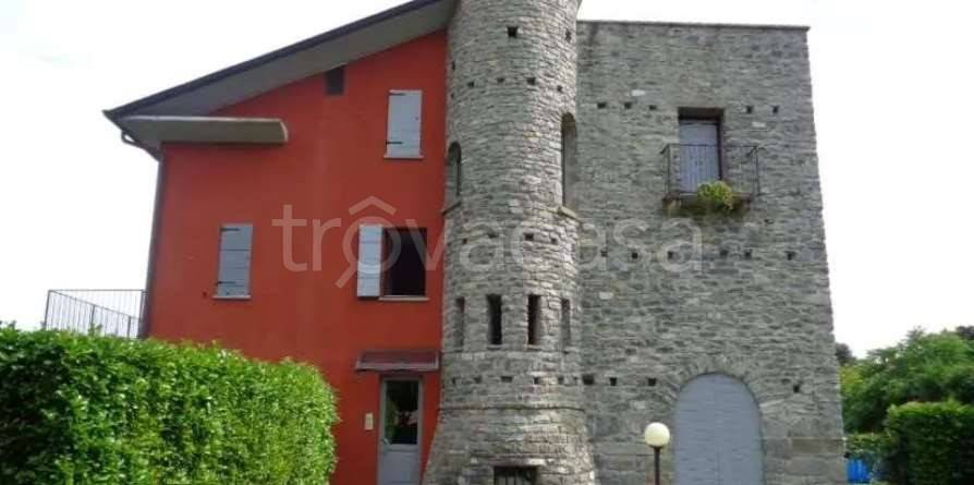 appartamento in vendita ad Erba