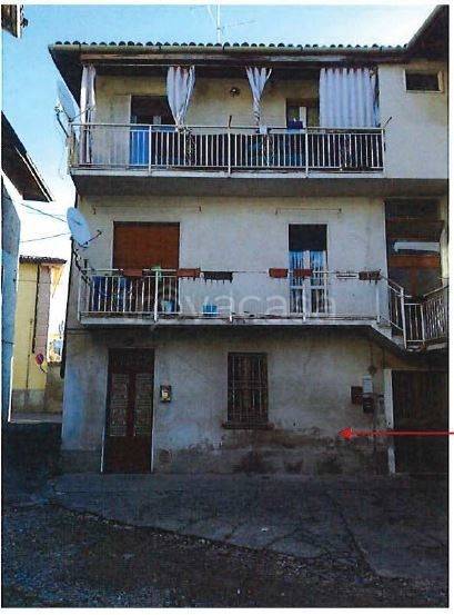 appartamento in vendita ad Erba