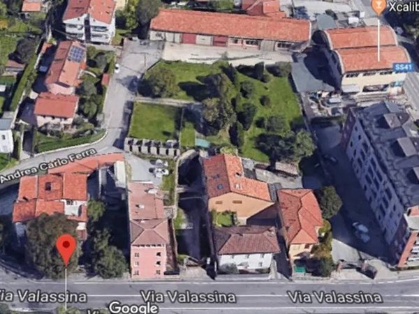 terreno edificabile in vendita ad Erba